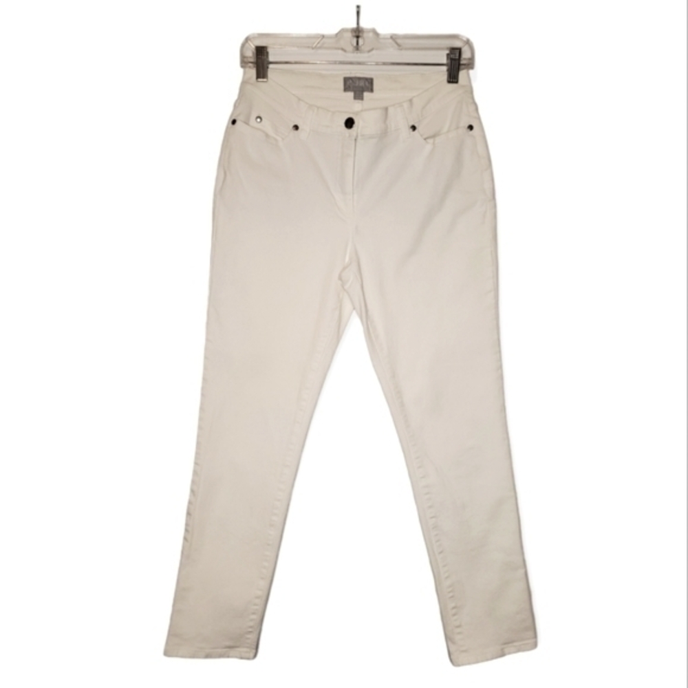 Pure Collection Slim Leg Jeans in Ivory